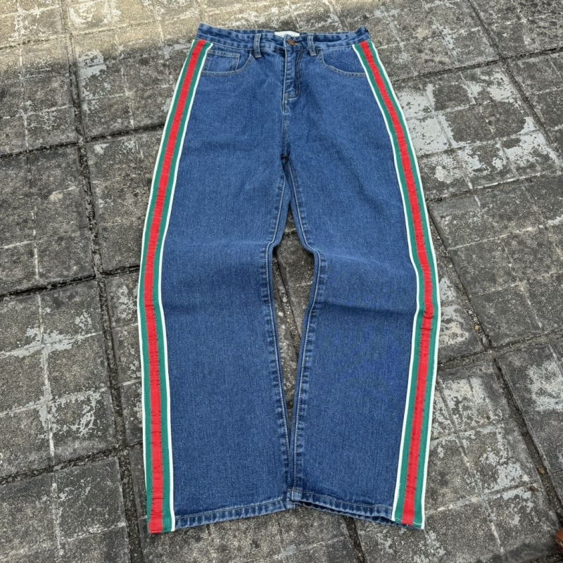 G*u*i jeans
